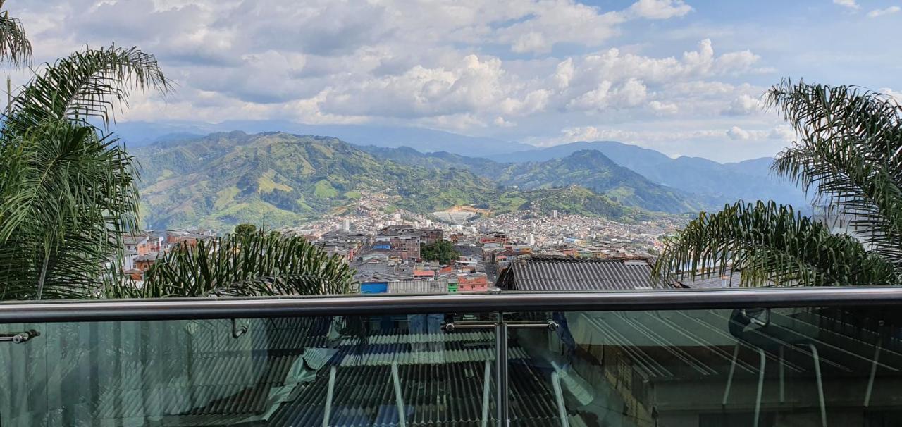 Hotel Dubai Manizales Exterior photo